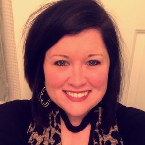 Meet your Posher, Whitney